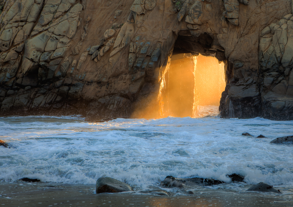 IMAGE: http://www.craiglcolvin.com/photos/potn/pfeiffer1.jpg